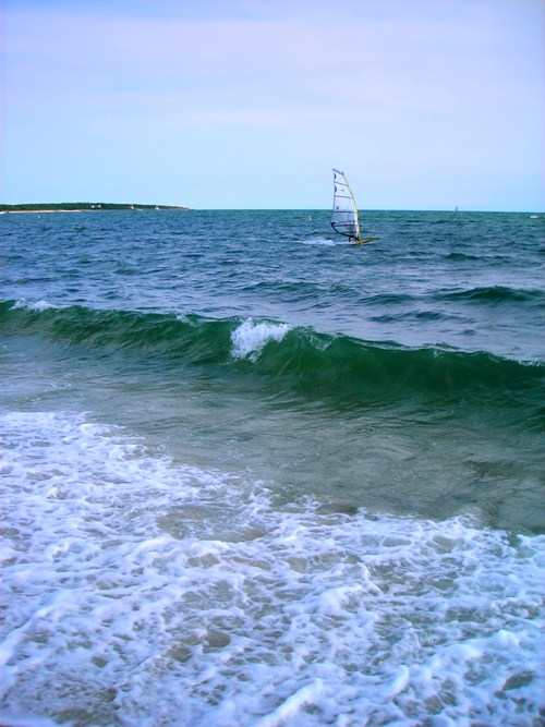 Windsurfing Waves