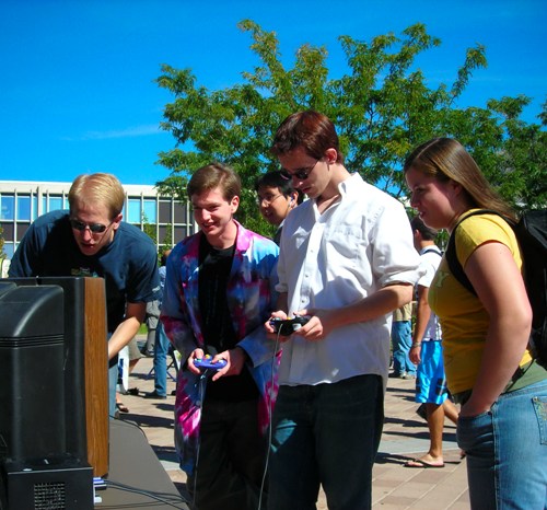 Quark Brings Smash Bro's to Brigham Square