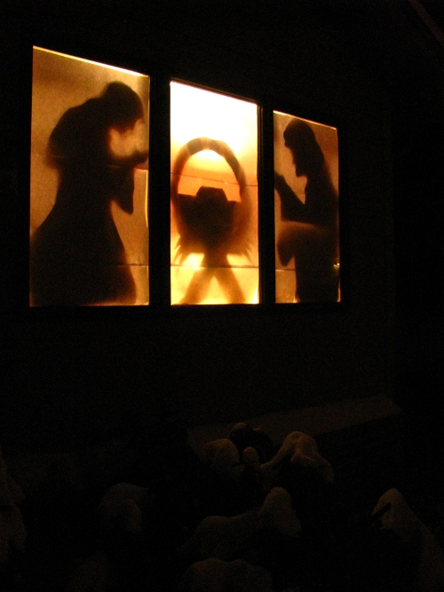 Window Nativity: Canon Canon PowerShot SX100 IS 1/10 sec f 2.8 Flash: Not Fired 800 Window Nativity